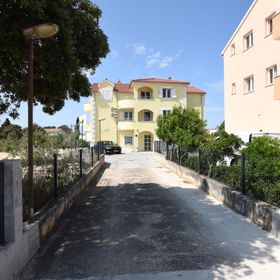 Apartments Mario Brodarica