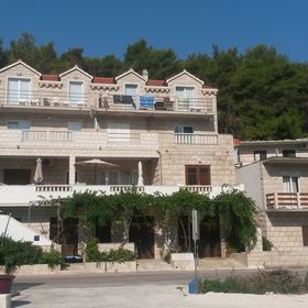 Apartment Ina Povlja