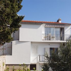 Apartments Tresan Tribunj