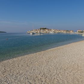 Apartment Burica Primosten