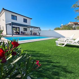 Villa Oliva Štrika Murine