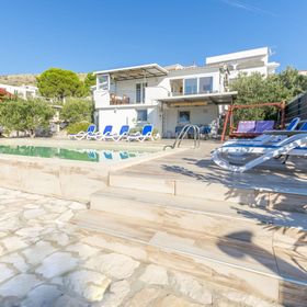 House Osti Rogoznica