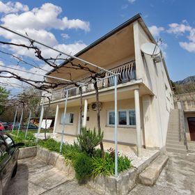 Apartment Robi Bribir