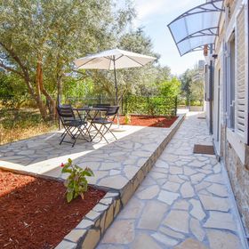 Apartments Toni Poljana