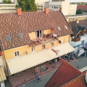 Müller's 2 Panzió Siófok