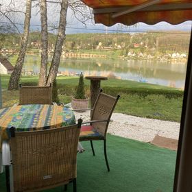 Oázis Apartman** Orfű