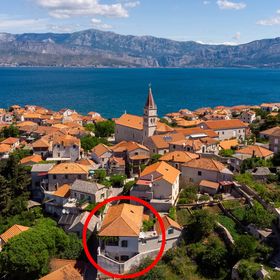 Apartmanok Parkolóhellyel Postira, Brac - 19107 Postira