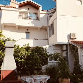 Apartmanok A Tenger Mellett Primosten - 19232 Primošten