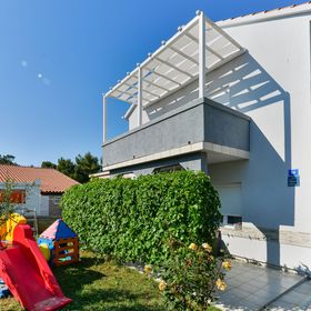 Apartmanok Parkolóhellyel Vir - 19562