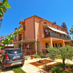 Apartmanok Parkolóhellyel Fazana - 19641 Fažana