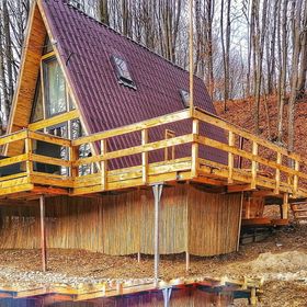 Cabana A-frame ,,la Constantini,, Curtea de Argeș