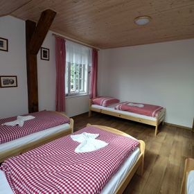 Hostinec a Penzion U Lípy Velichov