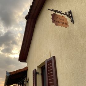 Zrínyi Vendégház Balatonszárszó