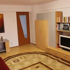 Apartament Hanna Uricani