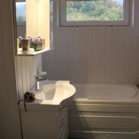 Apartament Hanna Uricani