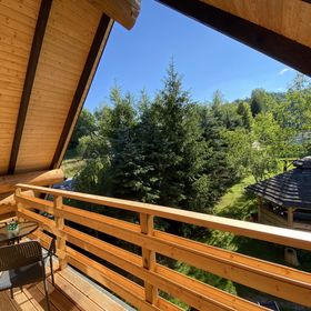 Jedlina-naturalny dom z bali Cisna