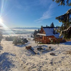 Chata w górach Klikuszowa