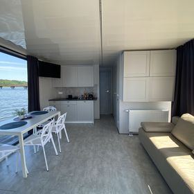 Domy na Wodzie Dziwnów 