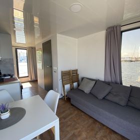 Domy na Wodzie Dziwnów 