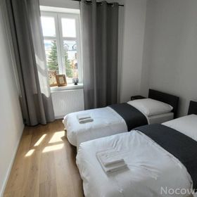Rynek 2 Dukla- pokoje i apartamenty Dukla