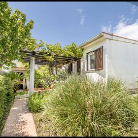 Apartment Romantic Garden Baška 