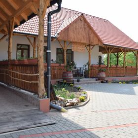 Bio Flóratanya Vendégház Baktalórántháza