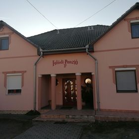 Iglódi Panzió Kunszentmárton