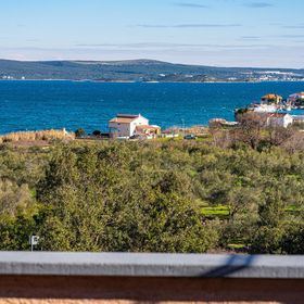 Apartman Neviđane - CDU570