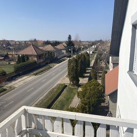 Andrea Munkásszálló Pusztaszabolcs