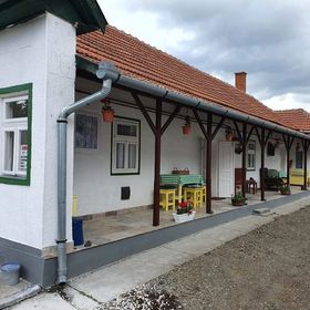 Gazso 2 Vendégház Sarud