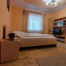 La Moșu-n Retezat Nucșoara