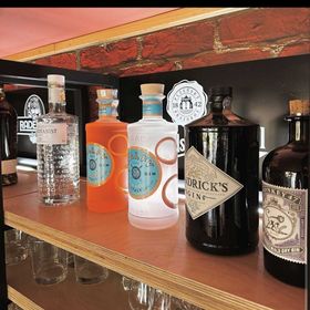 Chatový areál Zděřina Police nad Metují