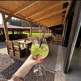 Chatový areál Zděřina Police nad Metují