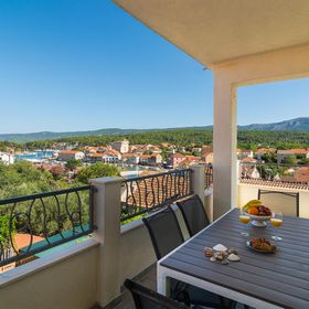 Apartman Vrboska - CDH596