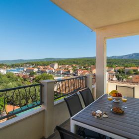 Apartman Vrboska - CDH596