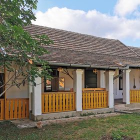 Körű-Néző Vendégház Nagykörű