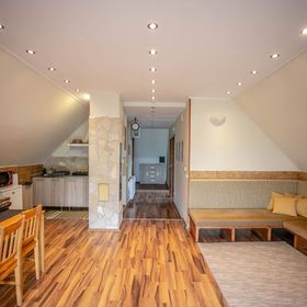 LiBe Apartman Gyenesdiás