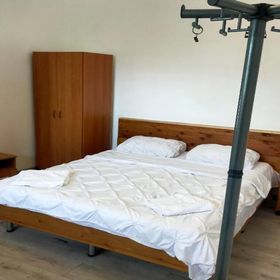 Elena Camere de Închiriat București