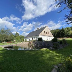 Chalupa u dvou studánek Červená Voda