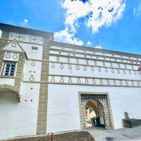 Zámek Račice - Předzámčí Račice-Pístovice