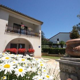 Apartment Ernesta Porec