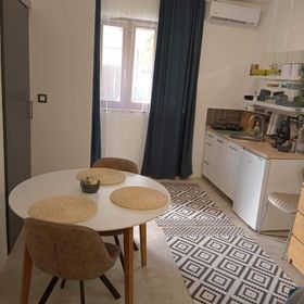 Ide-Odú Apartman Baja