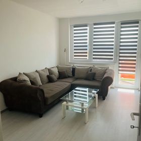 Horizont-Szilvás Apartman Komló