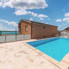 Vendégház Maslenica - CDI460