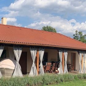 Levendulás Ház Balatonfőkajár