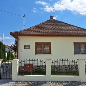 Fülemüle Vendégház Kisar