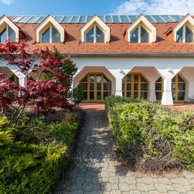 Global Apartmanház Vonyarcvashegy