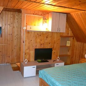 Cabana Timeea Ostrovu Corbului