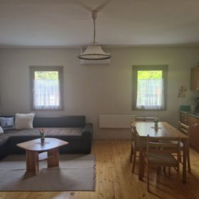 Vizslavár-lak Vendégház Abádszalók