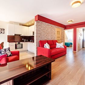 Every Sky Karpacz Komuny Paryskiej 41.2